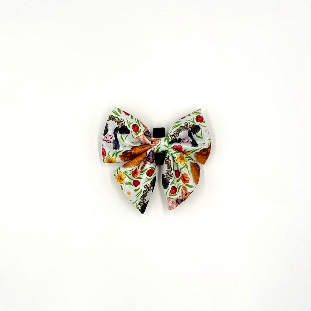 Barnyard Blooms Sailor Bow