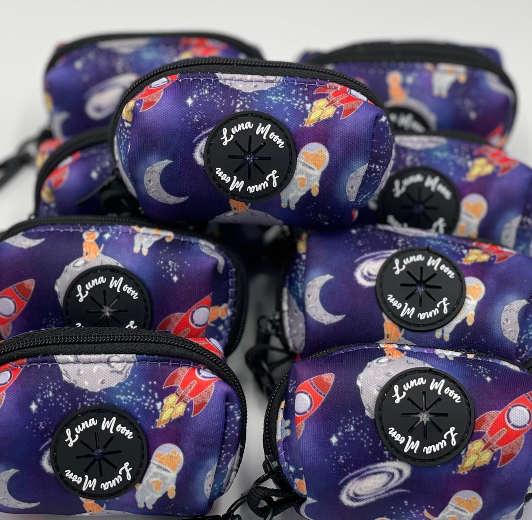 Luna Eclipse Poop Bag Holder